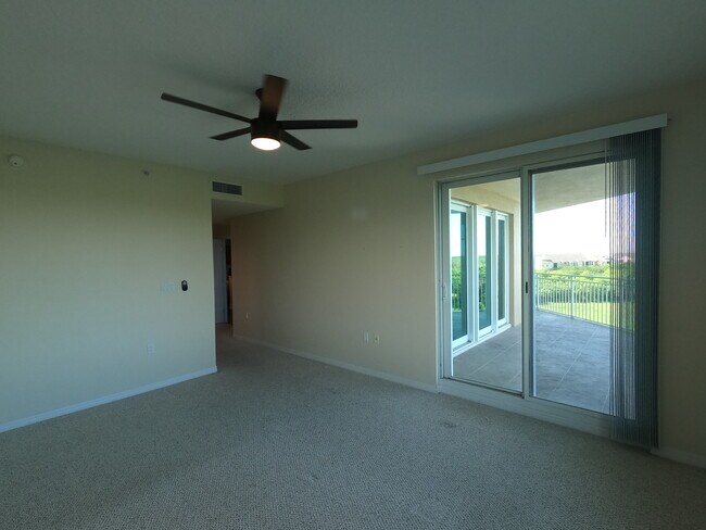Building Photo - 10851 Mangrove Cay Ln NE