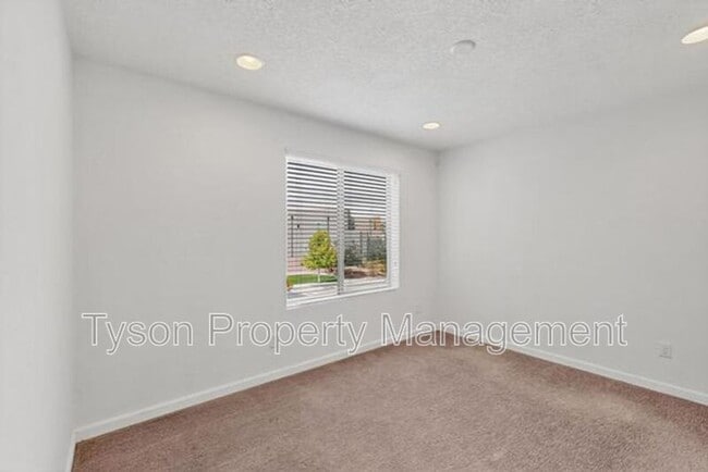 Building Photo - 6316 Vista del Bosque Dr
