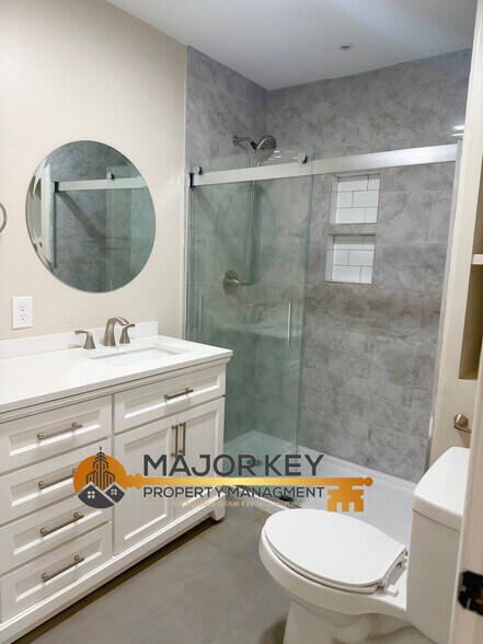 Building Photo - 4178 Suzanne Ln