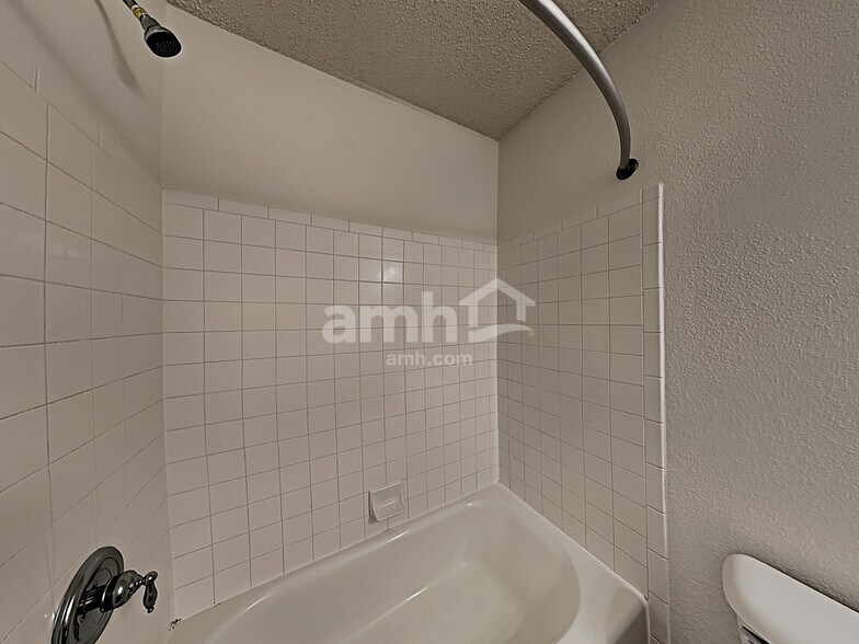 Building Photo - 9688 W Constellation Dr