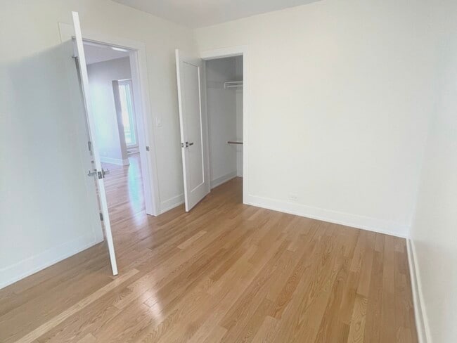 Building Photo - 26073 W Grand Ave