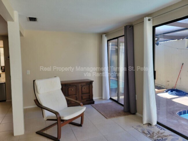 Building Photo - 12231 Magnolia Grove Ln