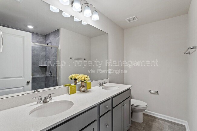 Building Photo - 416 Glen Clova Dr