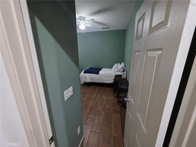 Building Photo - 15895 Green Acres Ct