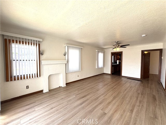 Building Photo - 1049 W 65th Pl