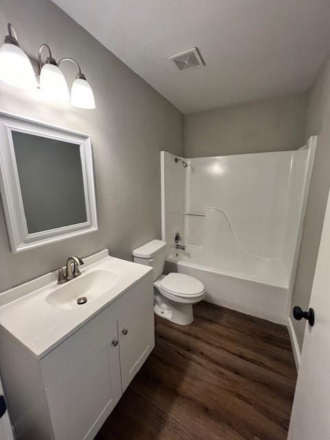 Building Photo - 302 Trailside Ter