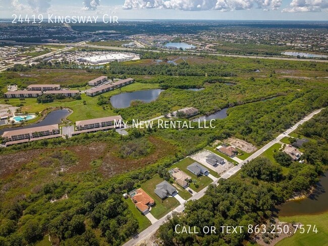 Building Photo - 24419 SW Kingsway Cir