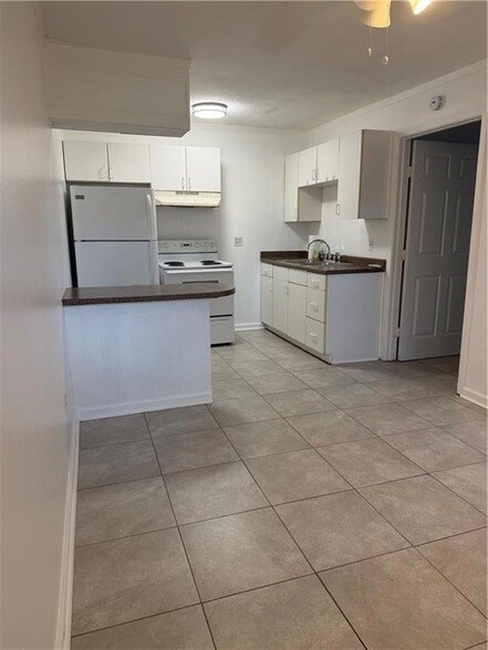 Building Photo - 200 Houma Blvd