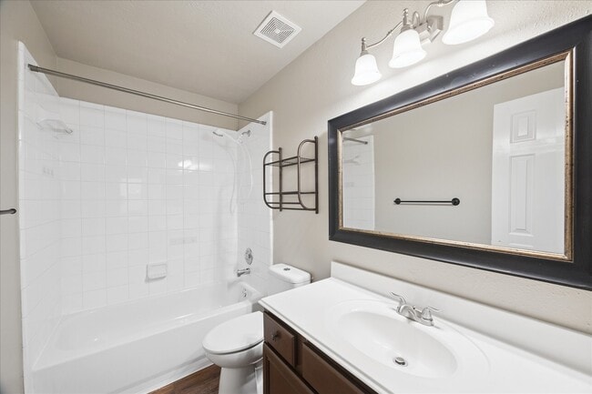 Building Photo - 11009 Collingswood Dr