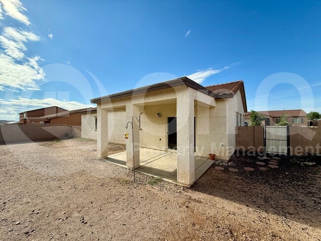 Building Photo - 640 S Harry P Stagg Dr