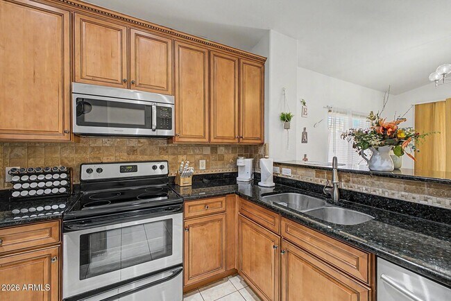 Building Photo - 731 W Mesquite Tree Ln