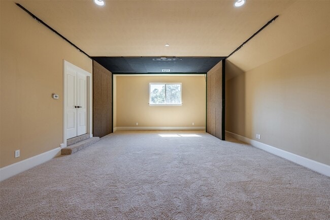 Building Photo - 12955 Lake Parc Bend Drive