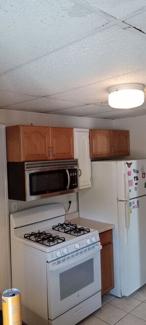 Building Photo - 116 Campbell Ave