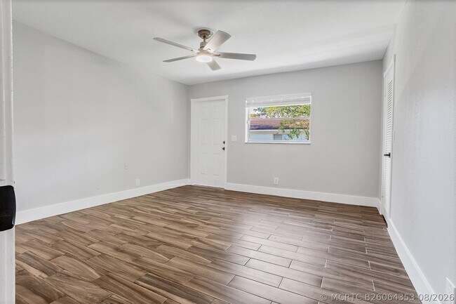 Building Photo - 10131 NW 35th St