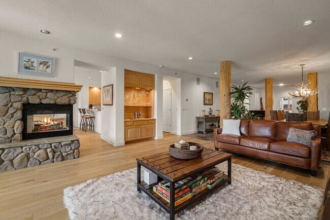Building Photo - Season Rental Rare Opportunity The Pointe at Incline Village.