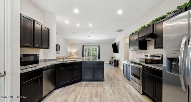 Building Photo - 13543 Saddlewood Pkwy