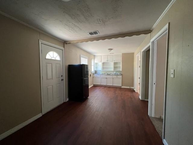 Building Photo - 1349 Graham St