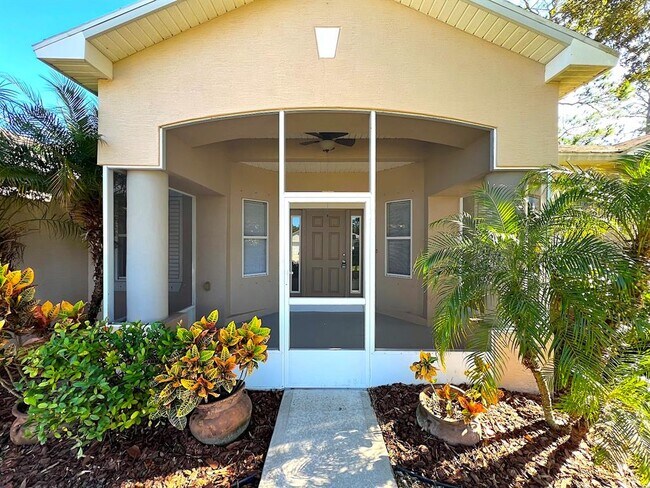 Building Photo - 7 Zither Ct