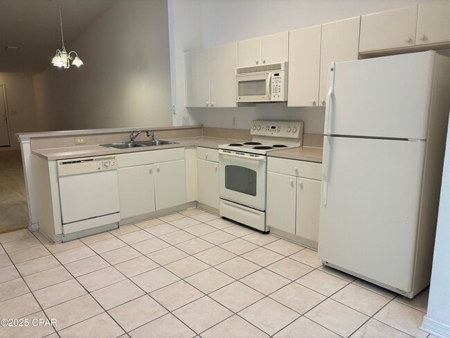 Building Photo - 3022 Meadow St