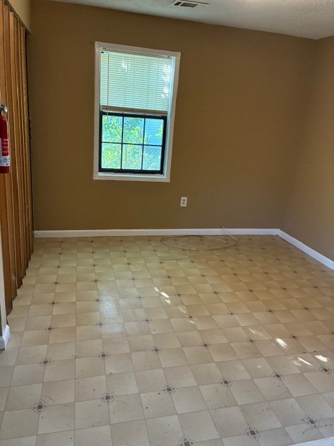 Building Photo - 1930 Williams Dr