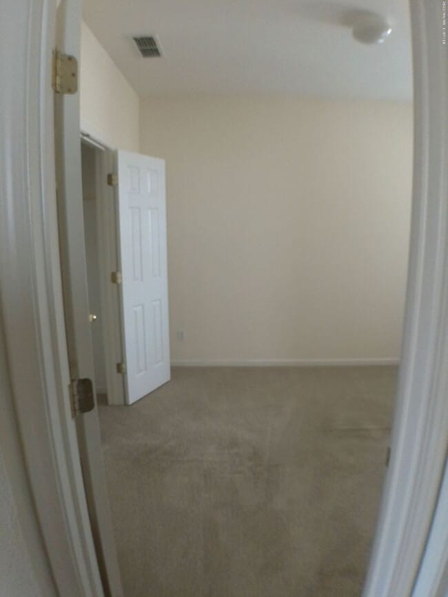 Building Photo - 3 Bed| 2 Bath | 1660 SF | Single Story | Tenant pays $175 monthly for WS&G