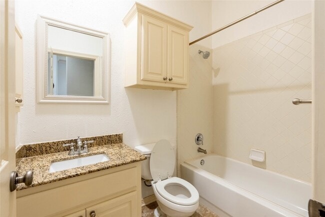 Building Photo - 18119 Frankford Lakes Cir