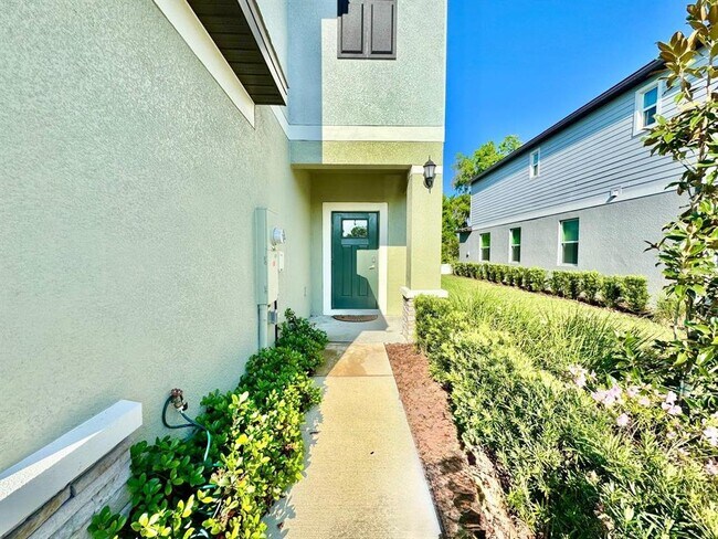 Building Photo - 6093 Acara Ln