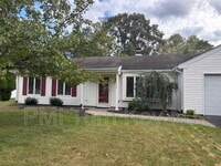 Building Photo - 174 Stowe St
