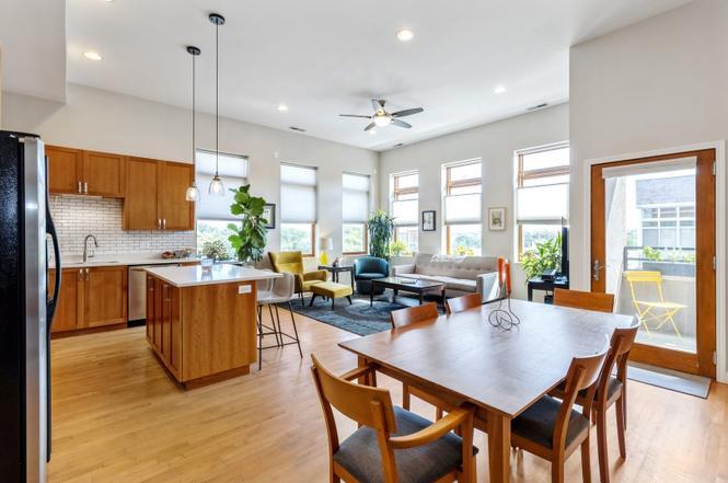 Kitchen / Dining / Living Room - 2158 N Damen Ave