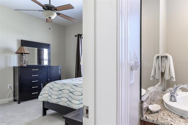 Building Photo - 8581 Amberjack Cir