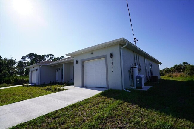 Building Photo - 12032 Tetzel Ave
