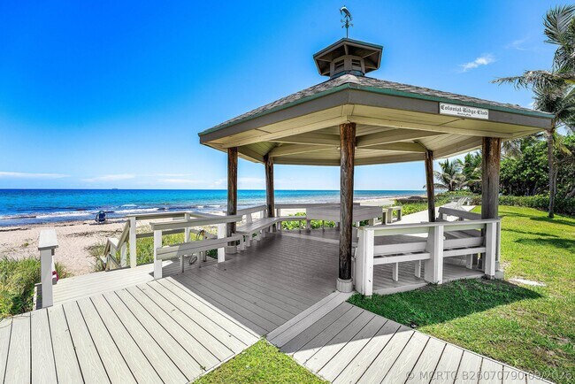 Building Photo - 5505 N Ocean Blvd