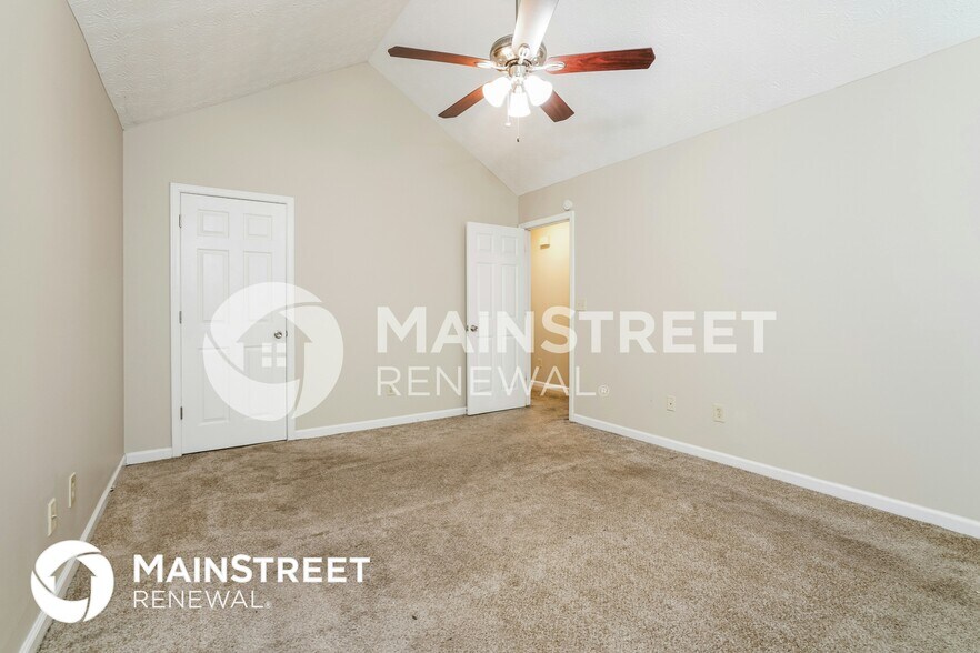 Building Photo - 1260 Iron Gate Blvd