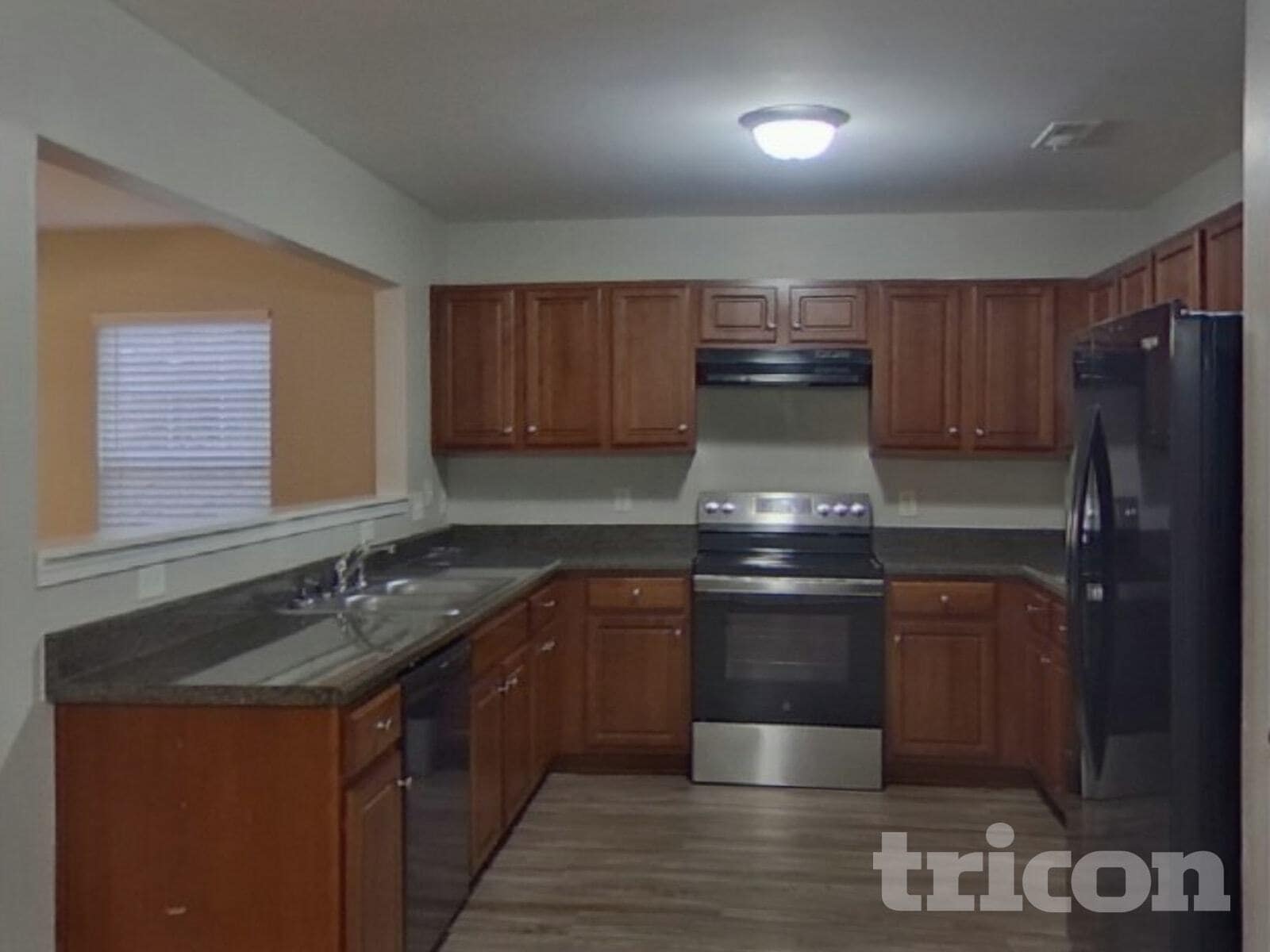 Building Photo - 253 Aershire Ct