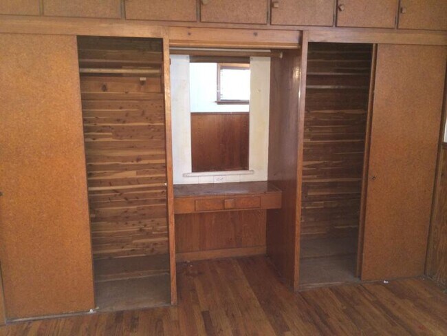 Building Photo - 1740 Mayberry Dr
