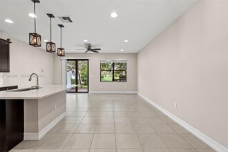 Building Photo - 10103 Akenside Dr