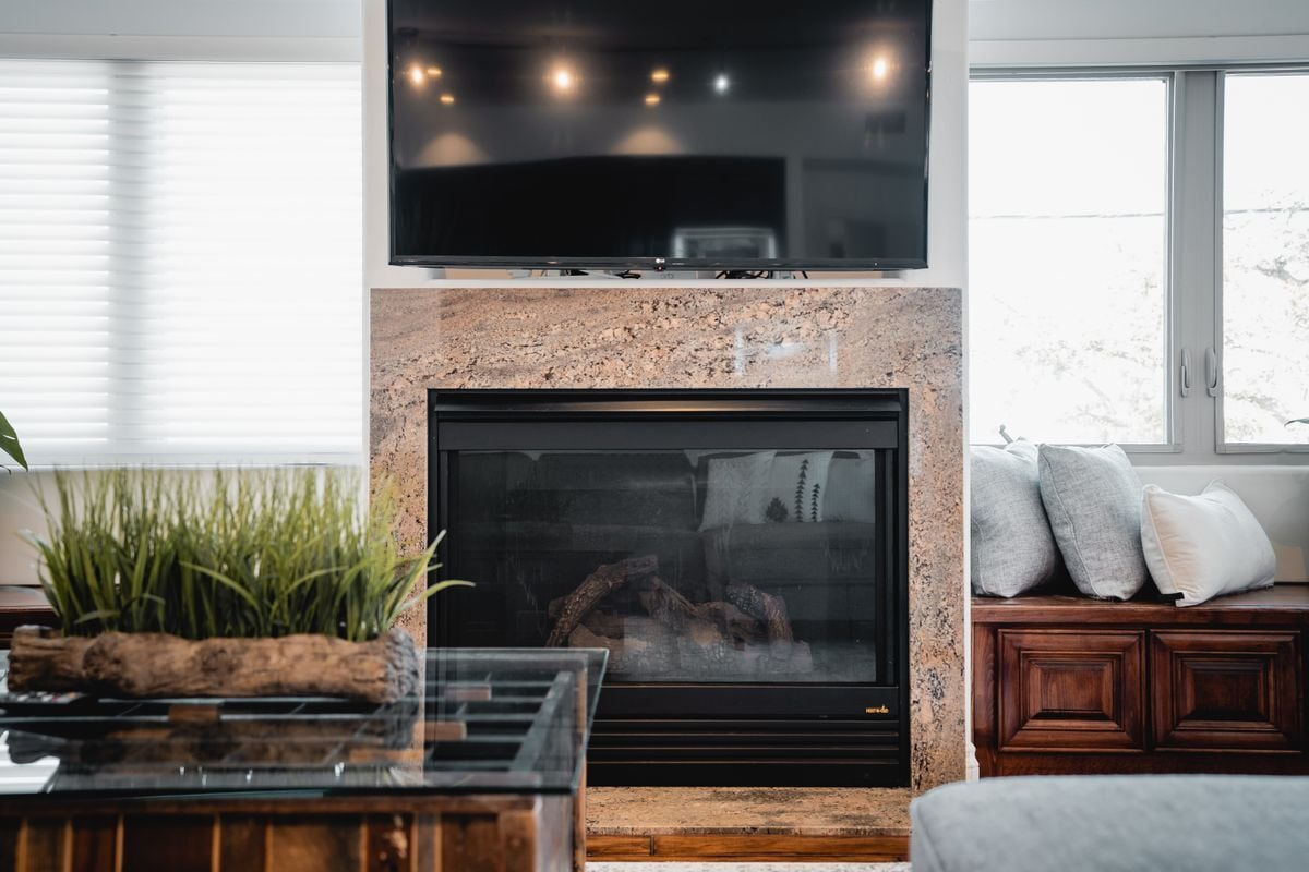 Building Photo - 109 W Montecito Wy