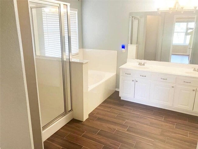 Building Photo - 3208 Dawn Mesa Ct