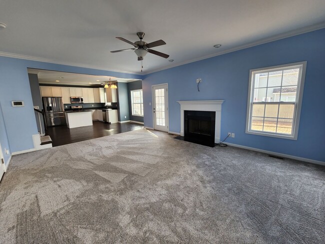 Building Photo - Maryville City 37804 - 3 bedroom, 2.5 Bath 2-story home - Contact Troy Adams (865) 233-6949