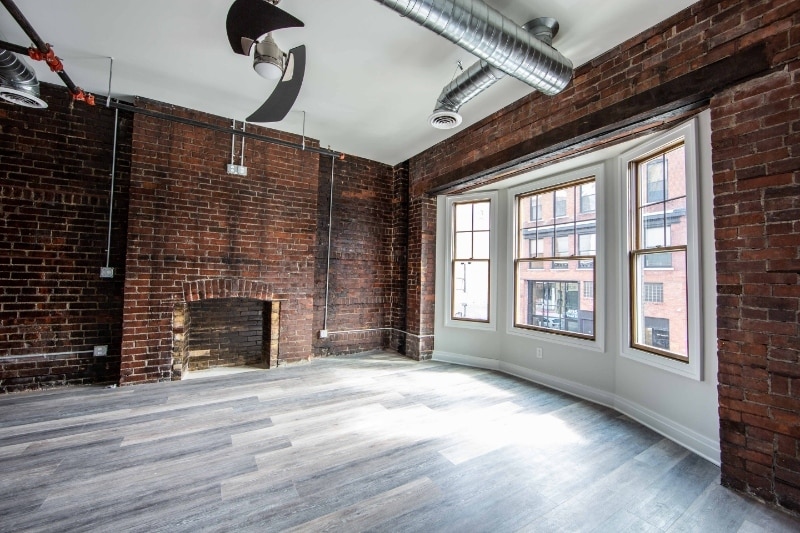 Building Photo - 490 Pearl St