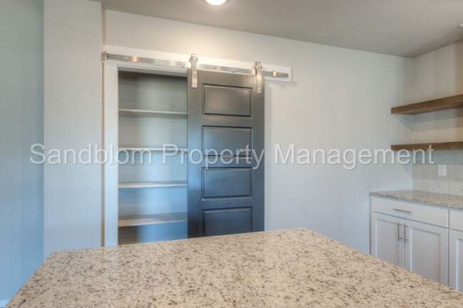 Building Photo - FOR LEASE | Bixby West | Available Now!