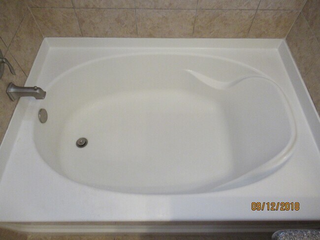 Building Photo - 12252 N Gadwall Dr