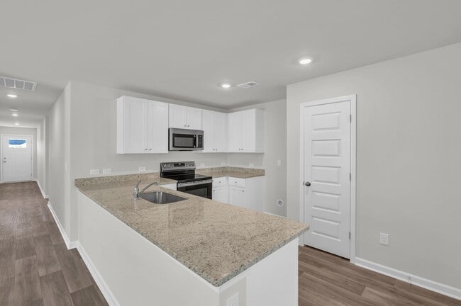 Building Photo - ***MOVE-IN SPECIAL*** $500 OFF OF YOUR FIR...