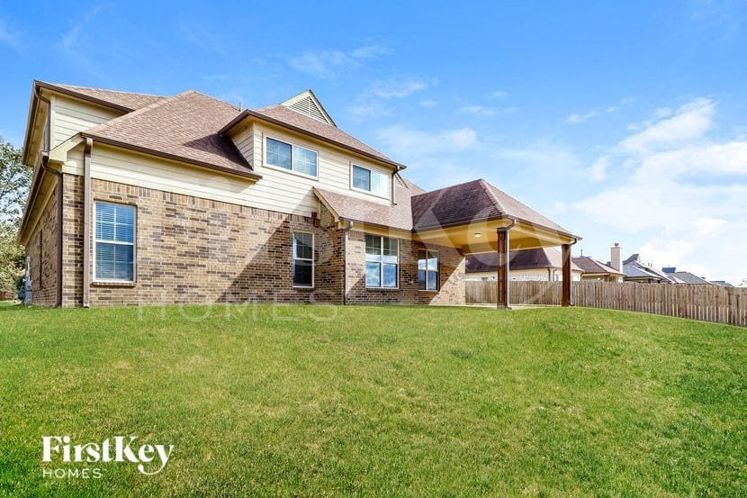 Building Photo - 2453 Crimson Ridge Ln