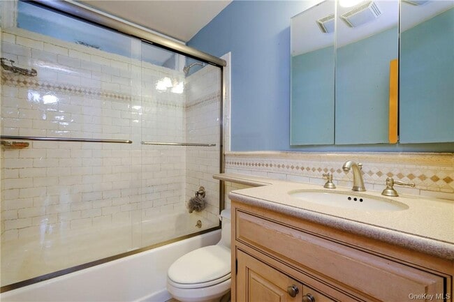 Building Photo - 38 Shadow Ln