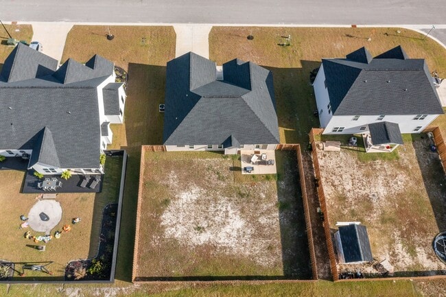 Building Photo - 517 Indigo Johnston Dr