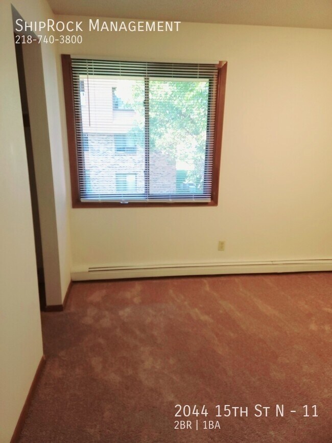 Building Photo - 2044 15th St N