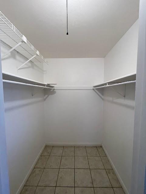 Building Photo - 2206 Kenbridge Dr