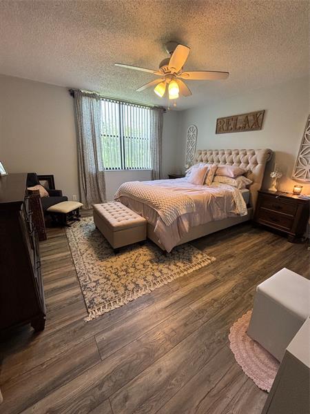 Building Photo - 2660 Carambola Cir N