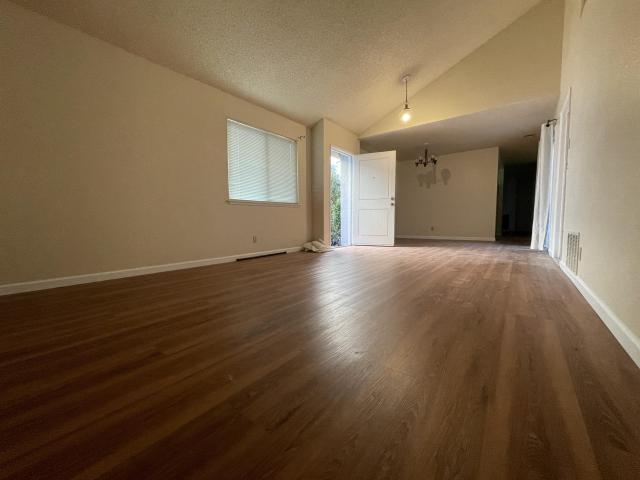 Building Photo - 4 bedroom in San Leandro CA 94579